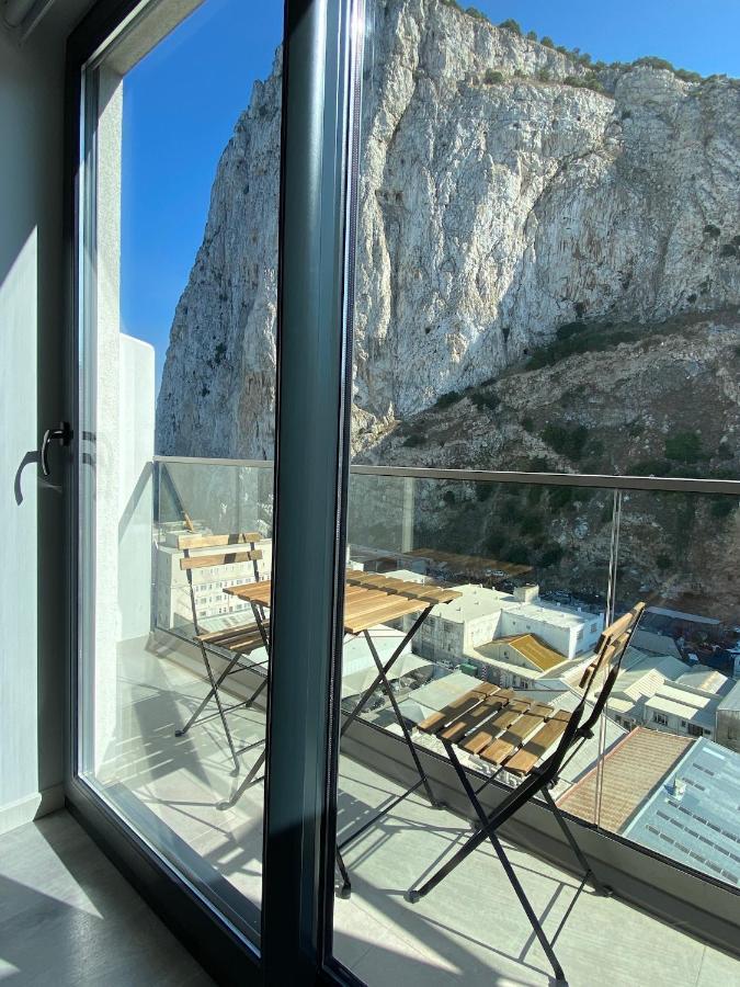 Cp Top Floor Luxury Studio Gibraltar Exteriör bild